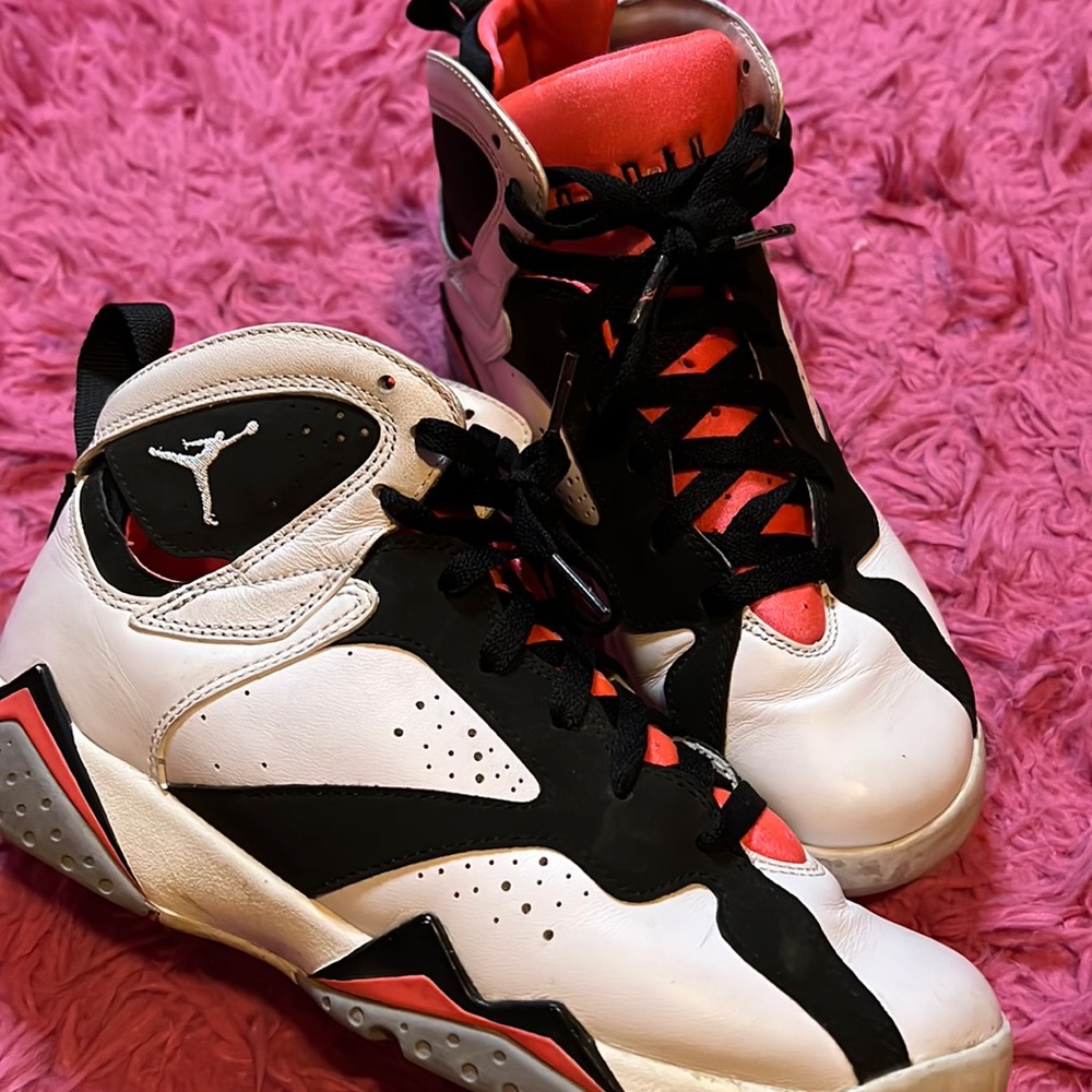 Air Jordan 6’s